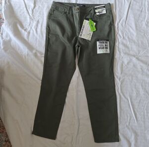 NWT d. jeans Olive Green High Waist Ankle Pants